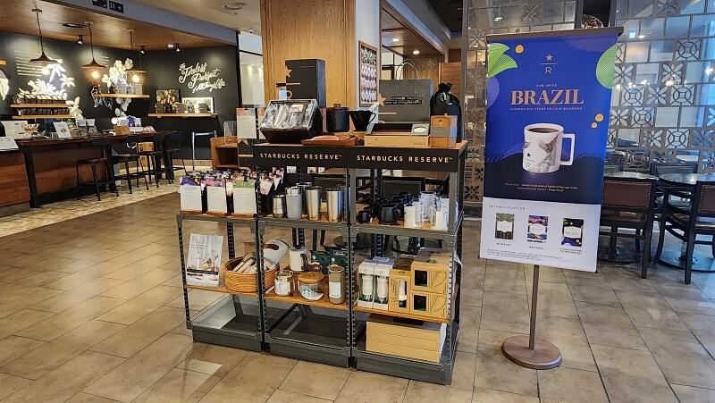 Starbucks Suwon Ibiseu — photo 2
