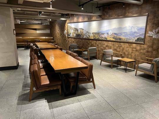 Starbucks Dongdaemun Park — photo 5