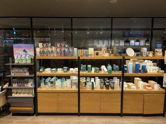 Starbucks Gwangjusangmujungang-ro — photo 5