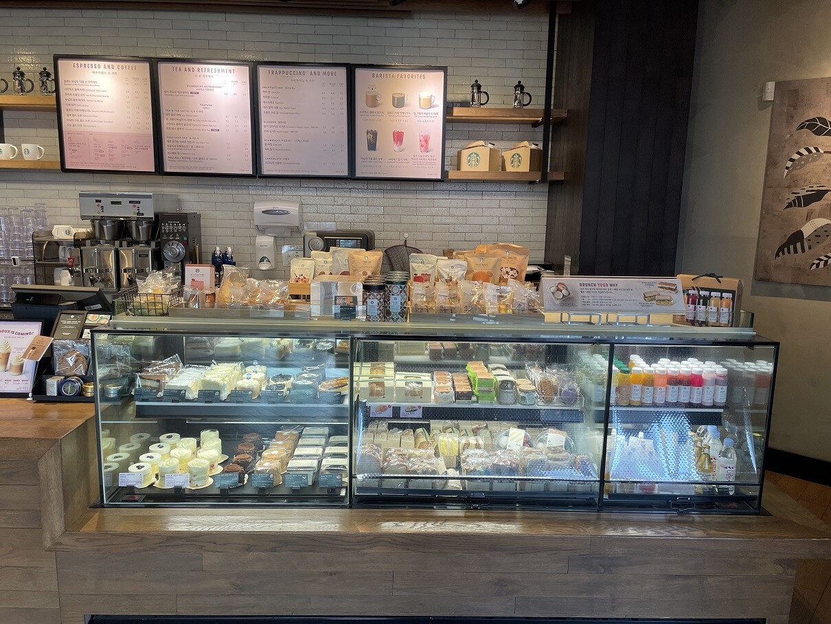 Starbucks Daegu Jincheon Station — photo 3