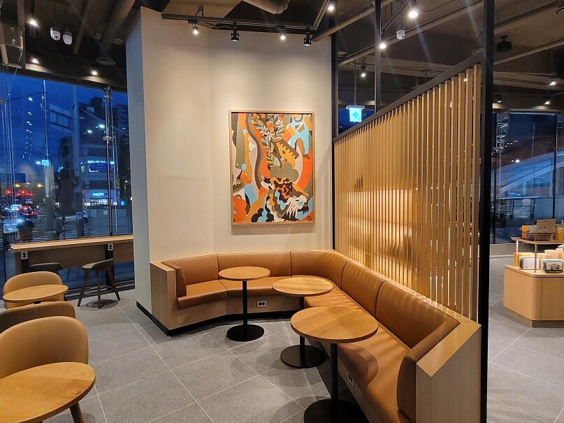 Starbucks Dongho-ro — photo 4