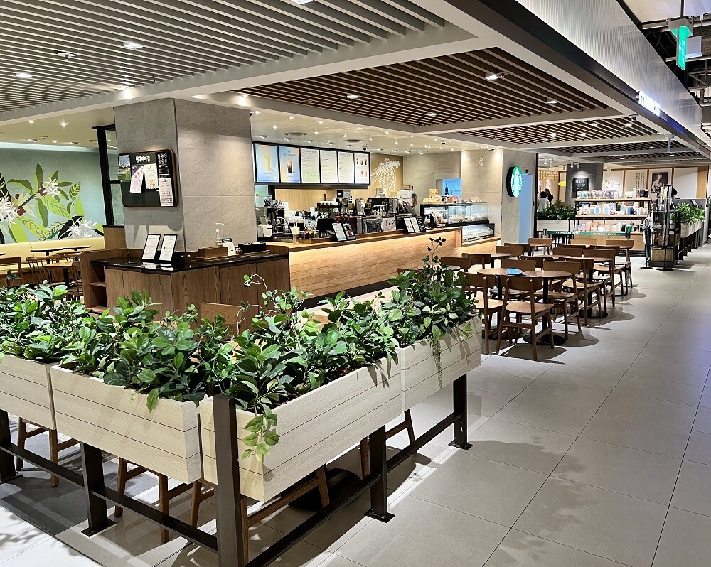 Starbucks Hyundai Mia — photo 4