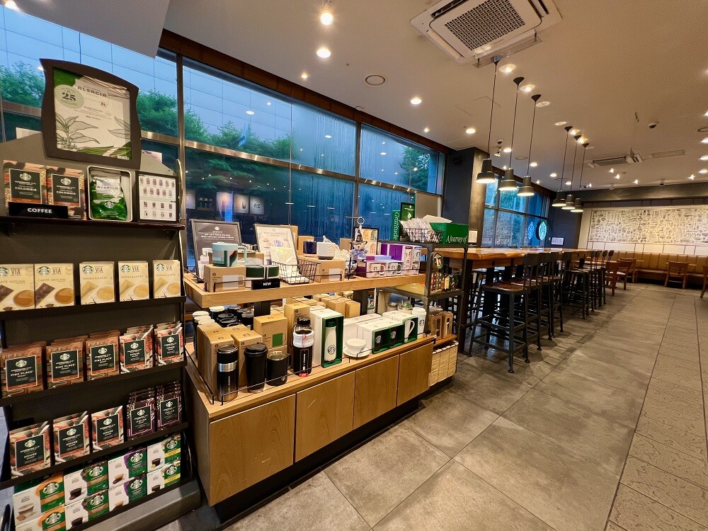 Starbucks Sanbon — photo 4