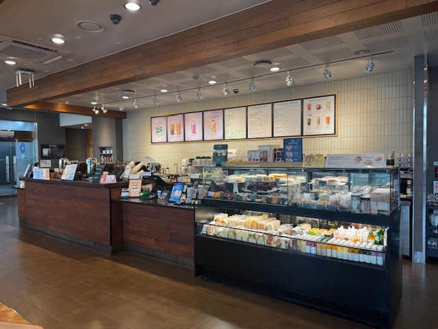 Starbucks Busan Deokcheon Station — photo 4