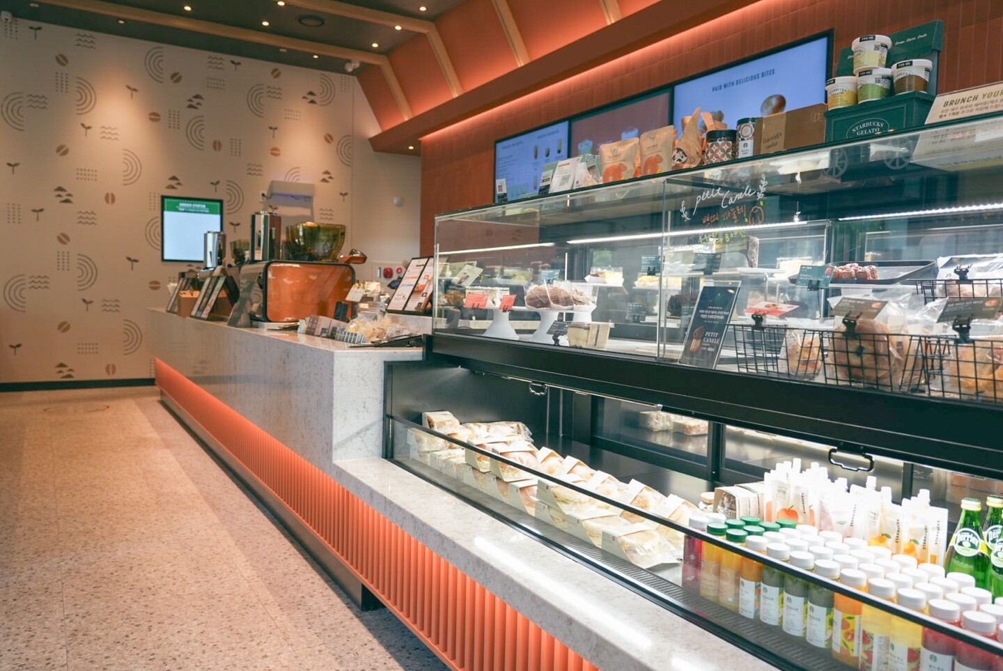 Starbucks Yeouido Gyojigwongongjehoe — photo 3