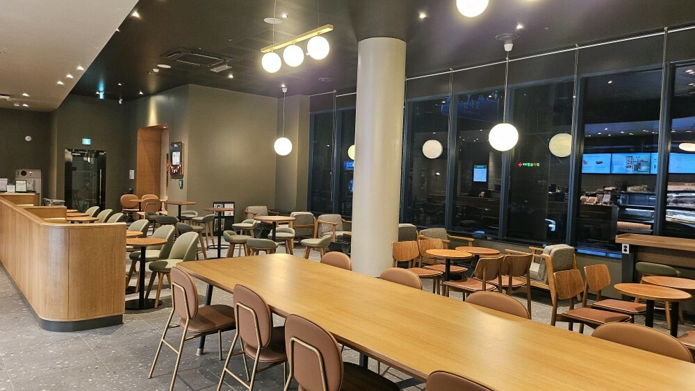 Starbucks Mangu Dong — photo 4