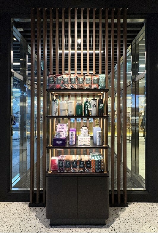 Starbucks Apgujeong Station Building Exit 3 — photo 5