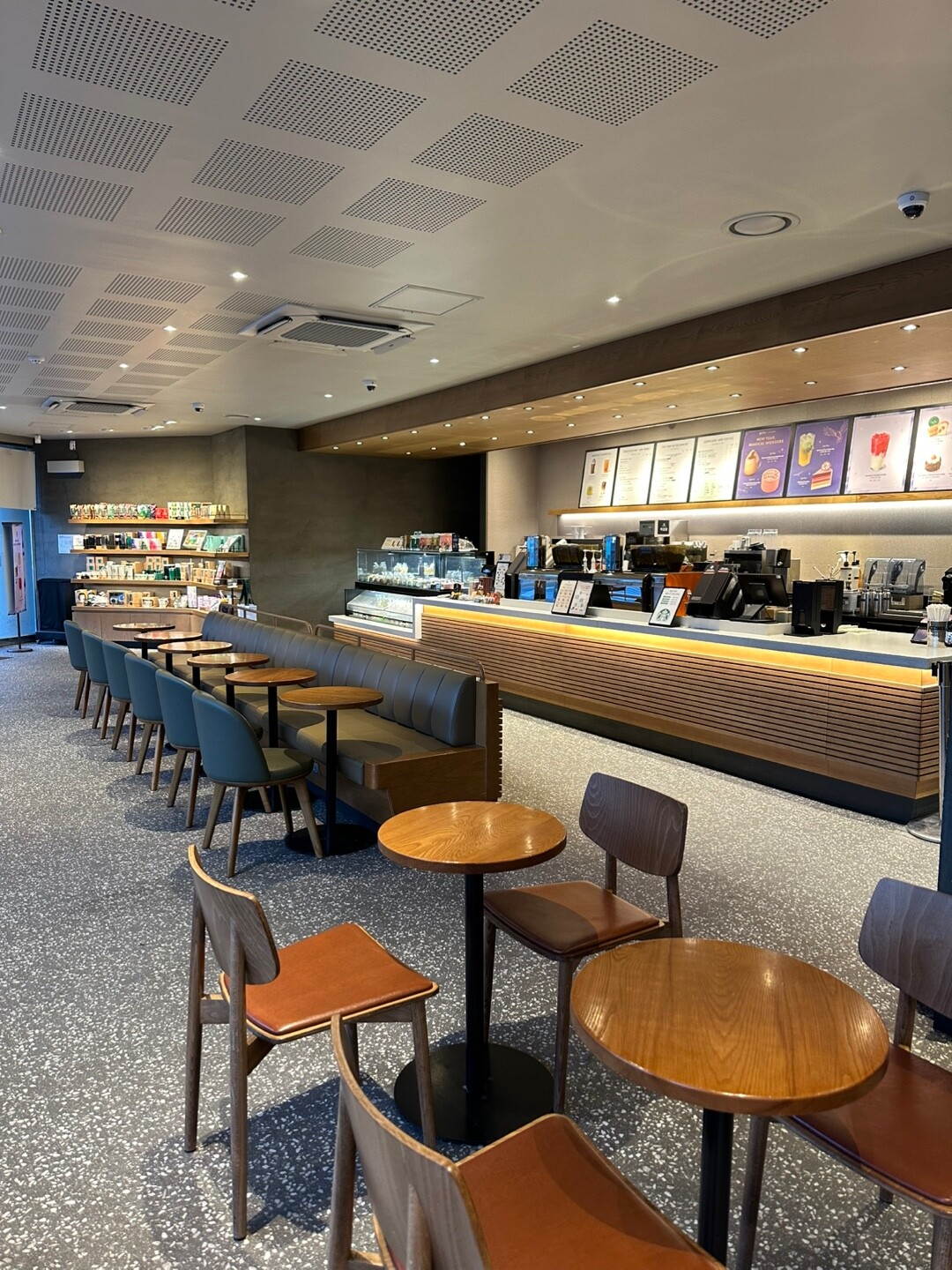 Starbucks Sangsu Station — photo 5