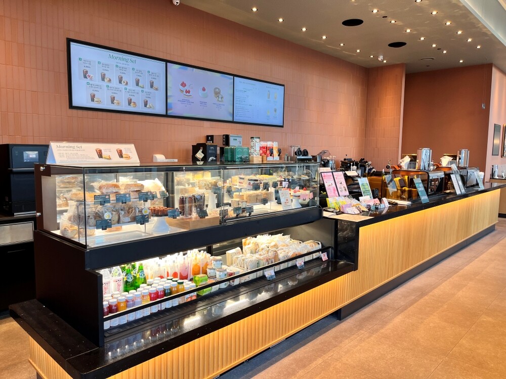 Starbucks Luwon Aelliseubil — photo 2