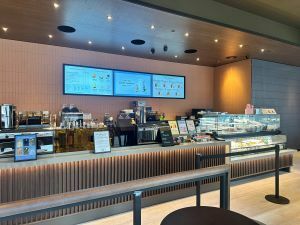 Starbucks Sangdo Boulevard — photo 4