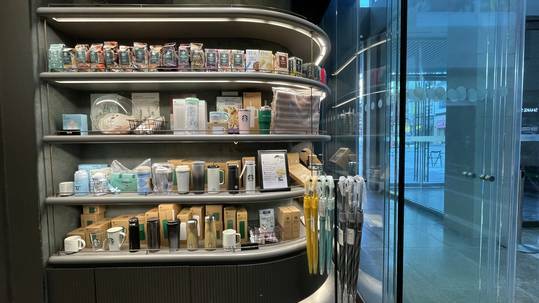 Starbucks Bundang Seohyeon YeokAK R — photo 5