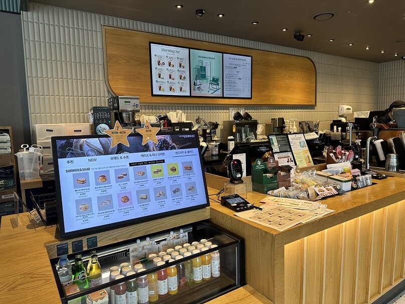 Starbucks NewCore Yatap — photo 3