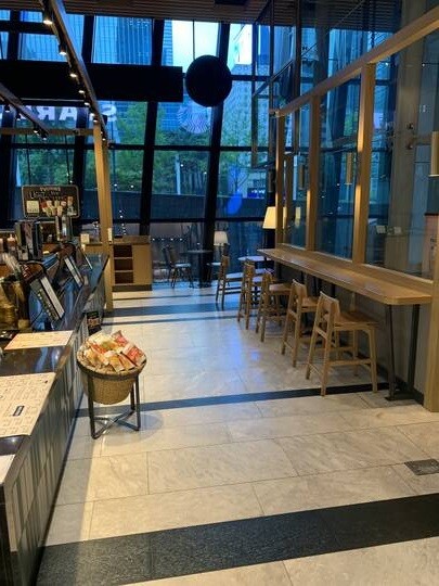 Starbucks Gangnam GT Tower — photo 2