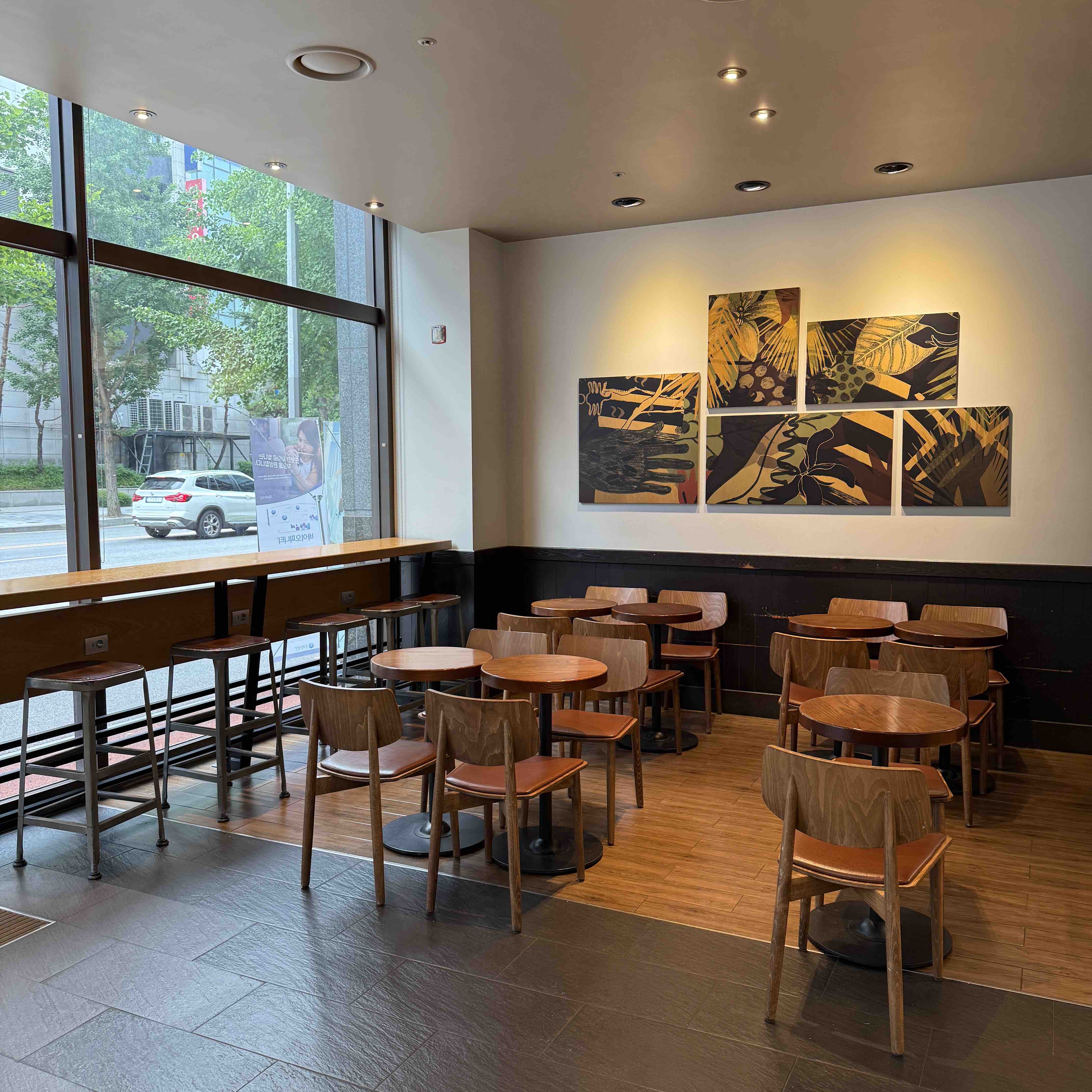 Starbucks Seohyeon N Town — photo 5