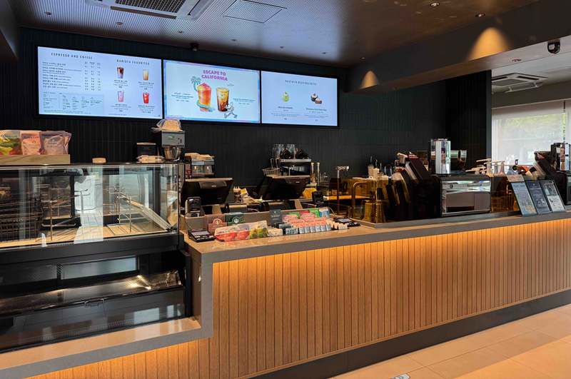 Starbucks Namyeong-dong — photo 2