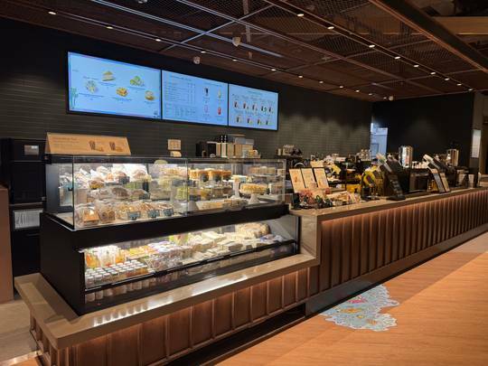 Starbucks Starfield Market Gyeongsan — photo 2