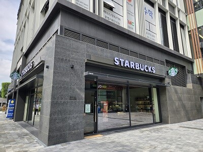 Starbucks Dunchon Poreonseuteisyeon5 — photo 2