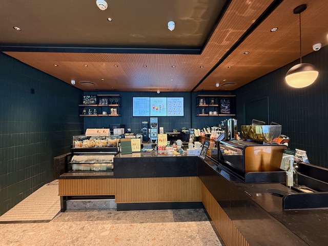 Starbucks Yeouido IFCmol(L2)STREET — photo 2