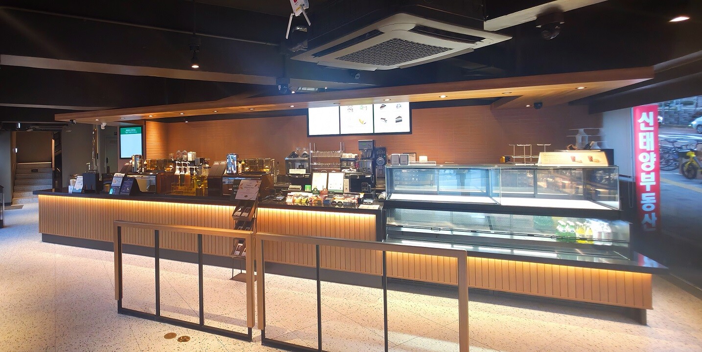 Starbucks Suwon Sungkyunkwan Univ. — photo 2