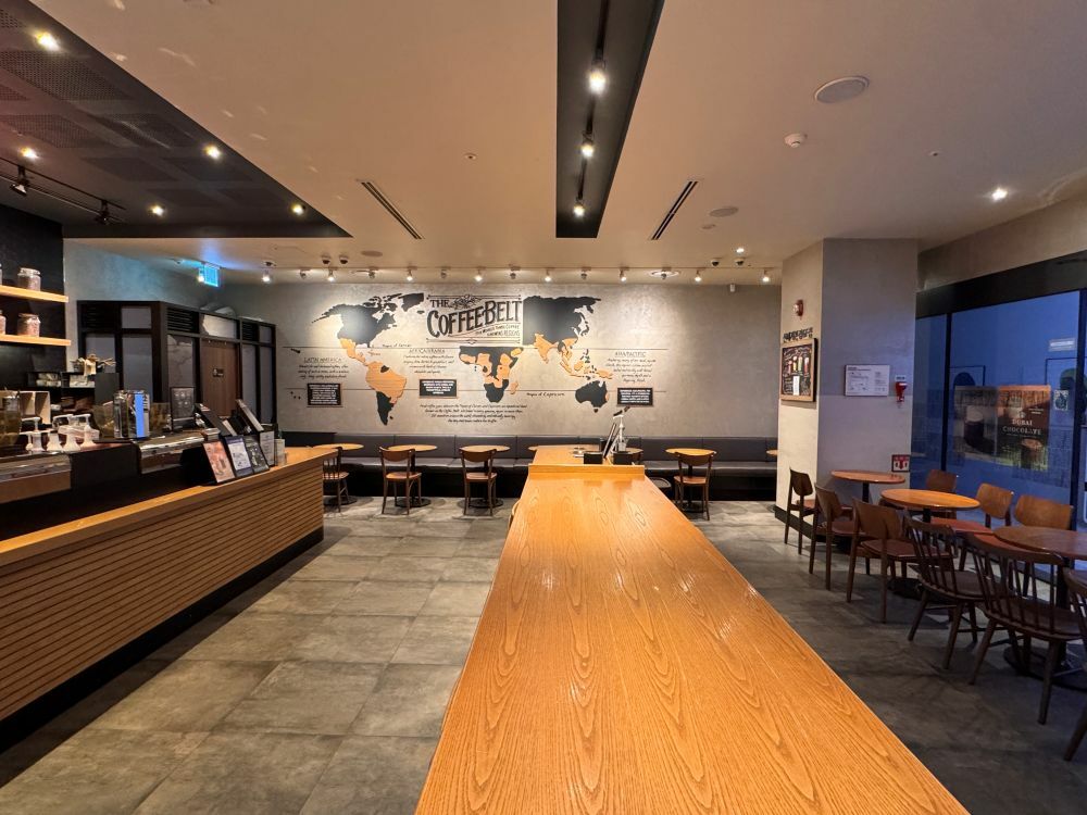 Starbucks Shinsegae Bonjeom6F — photo 3