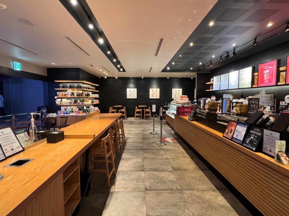 Starbucks Shinsegae Bonjeom6F — photo 4