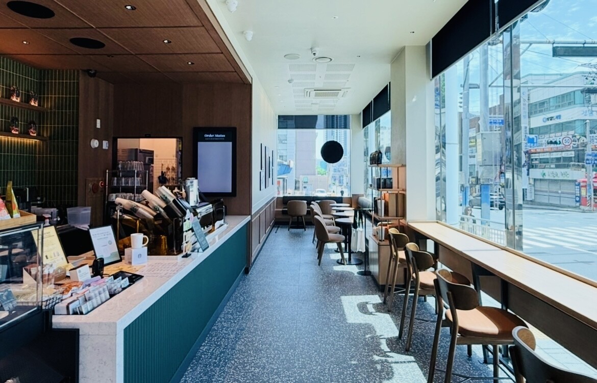 Starbucks Pusan National Univ. Hospital C Dong — photo 3