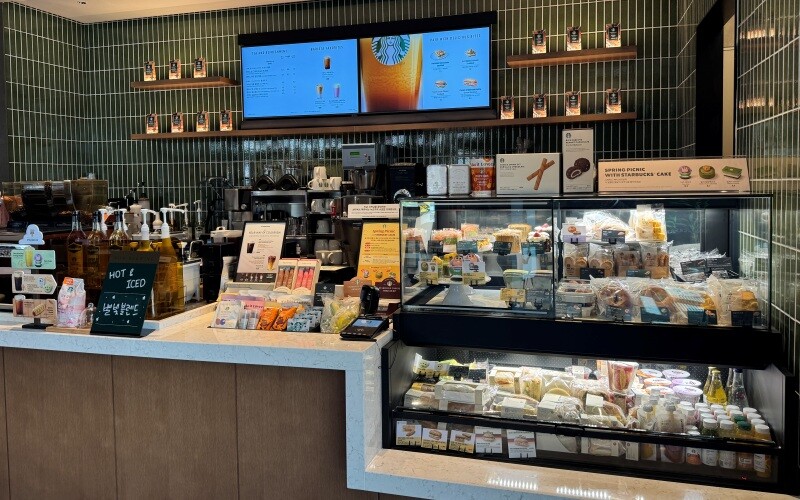 Starbucks Yeongdeungpo-gu Cheongyeok5hoseon — photo 3