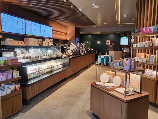 Starbucks Gwangmyeong Intersection Station — photo 2