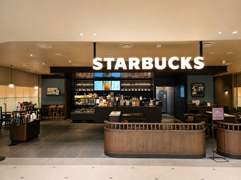 Starbucks Shinsegae Sau Seu City 9F — photo 1