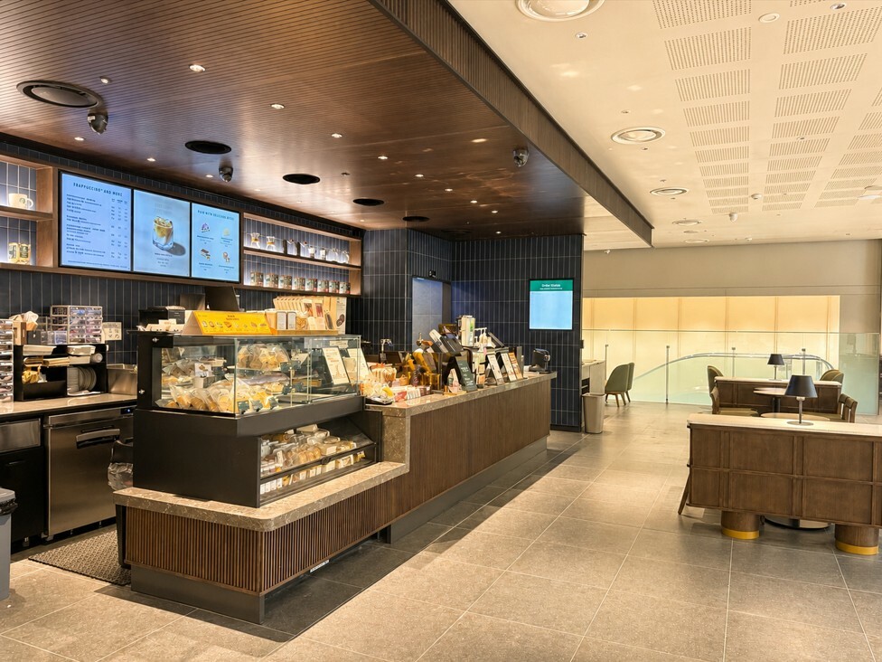 Starbucks Shinsegae Sau Seu City 9F — photo 2