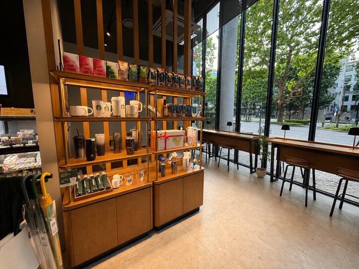 Starbucks Seocho Station Exit 1 — photo 2